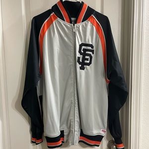 SF Giants jacket size Large